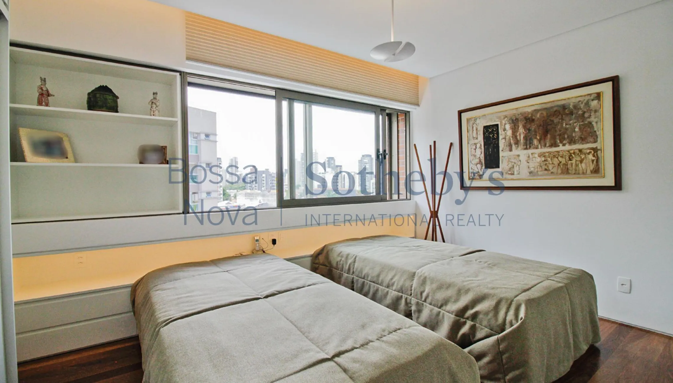 Apartamento em prédio projetado por Sidônio Porto - Vila Madalena, São ...