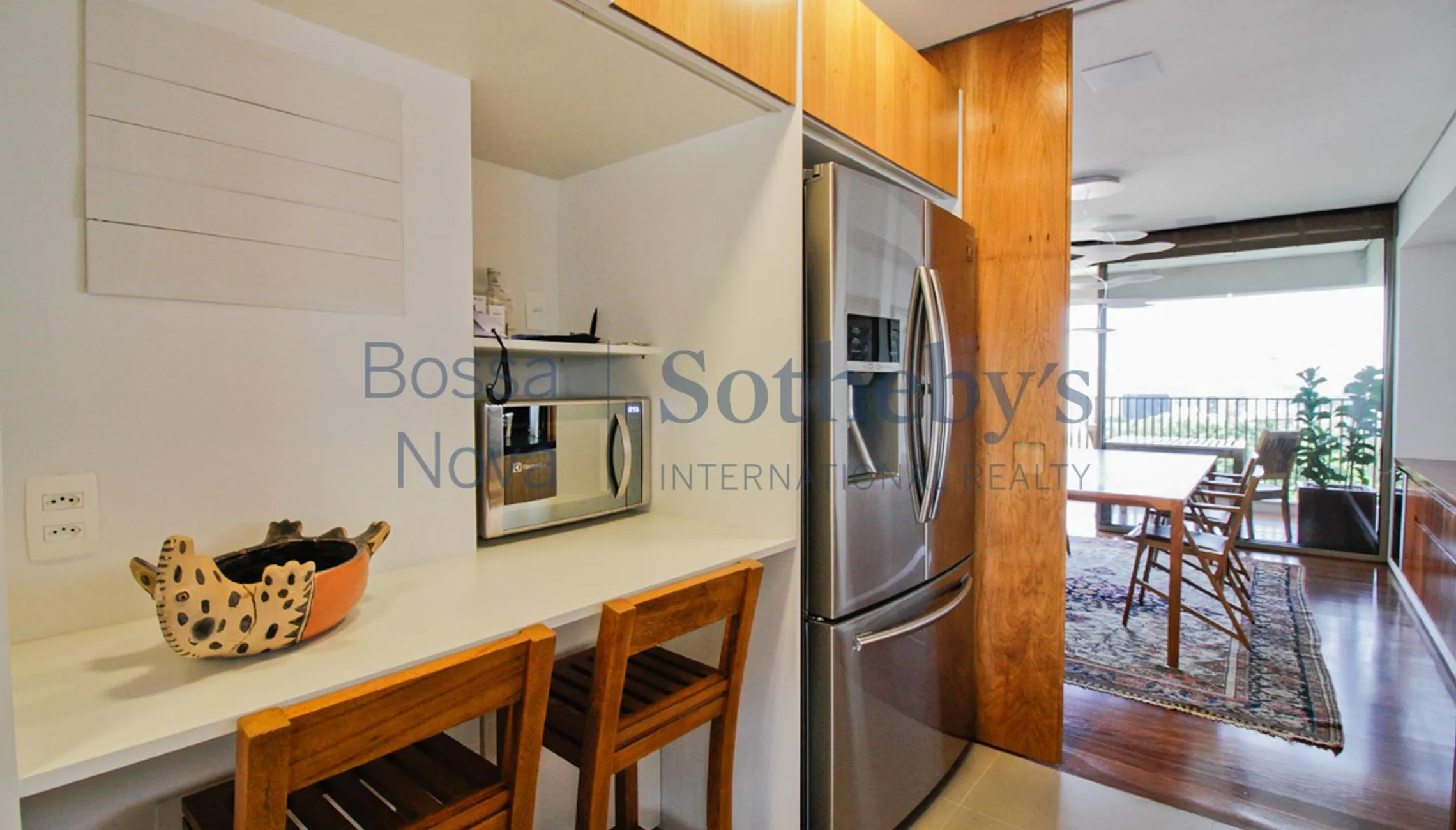 Apartamento em prédio projetado por Sidônio Porto - Vila Madalena, São ...