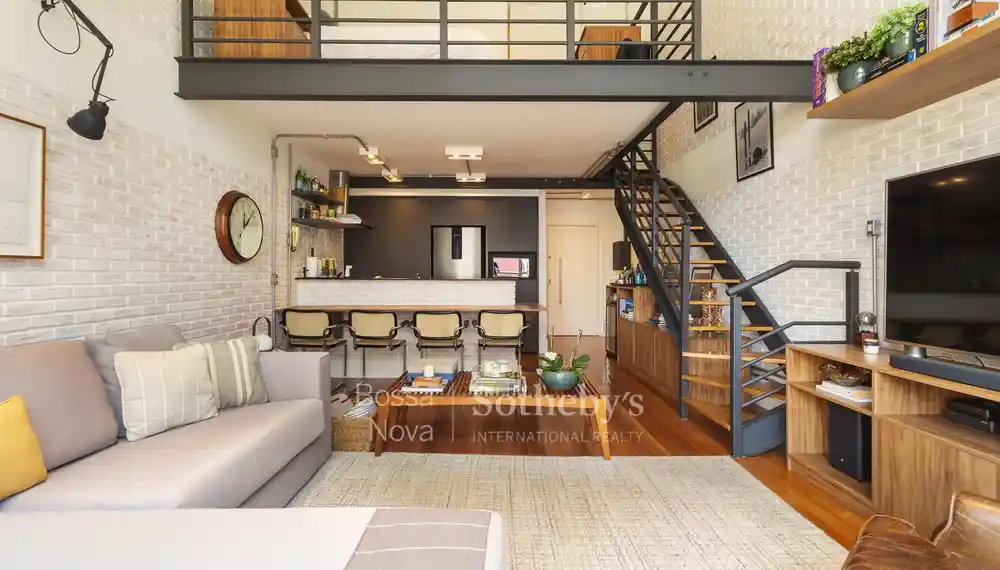 Loft diferenciado com pé-direito duplo - Itaim Bibi, São Paulo - SP